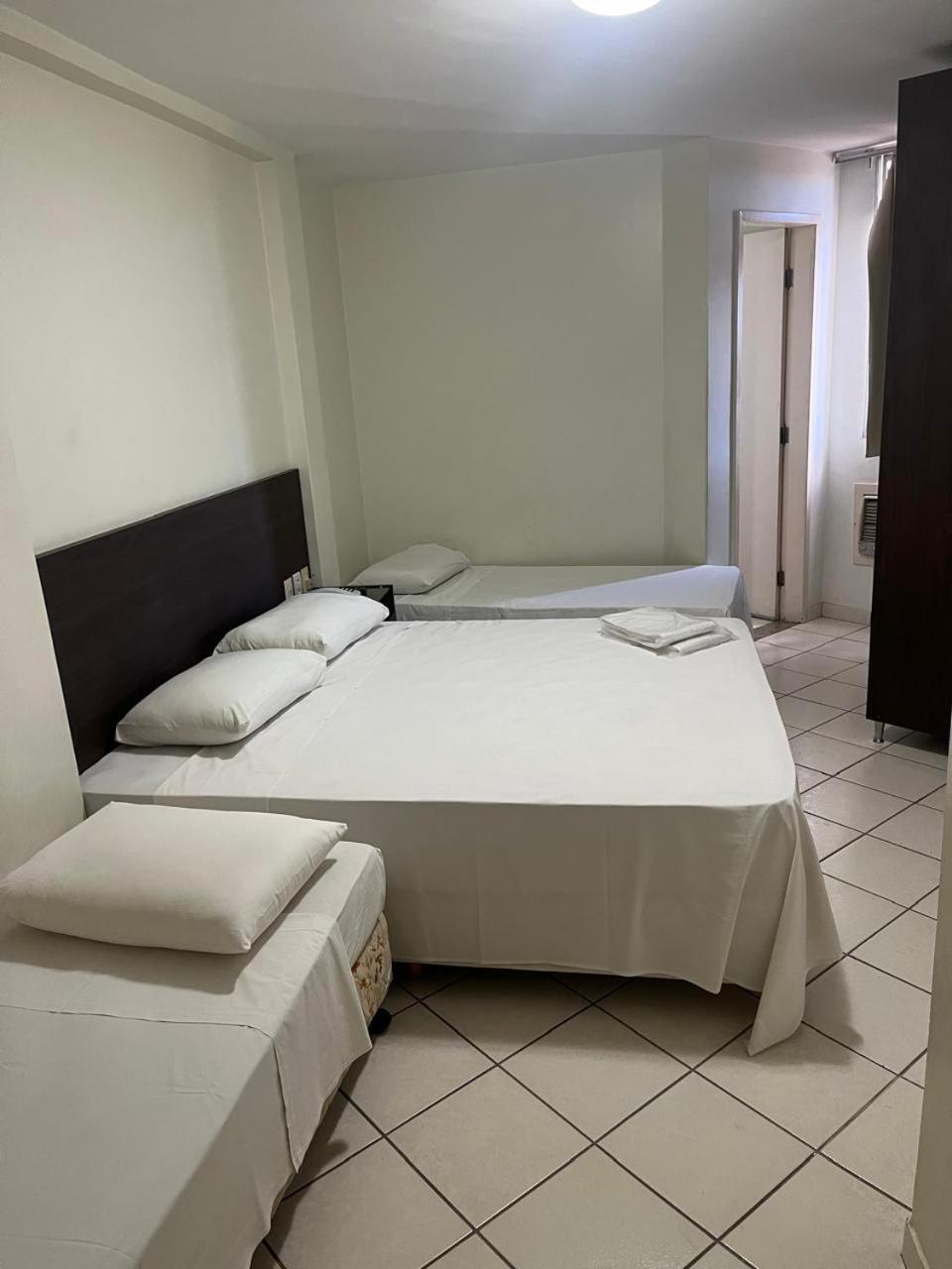 Rametta Hotel Montes Claros Exterior photo