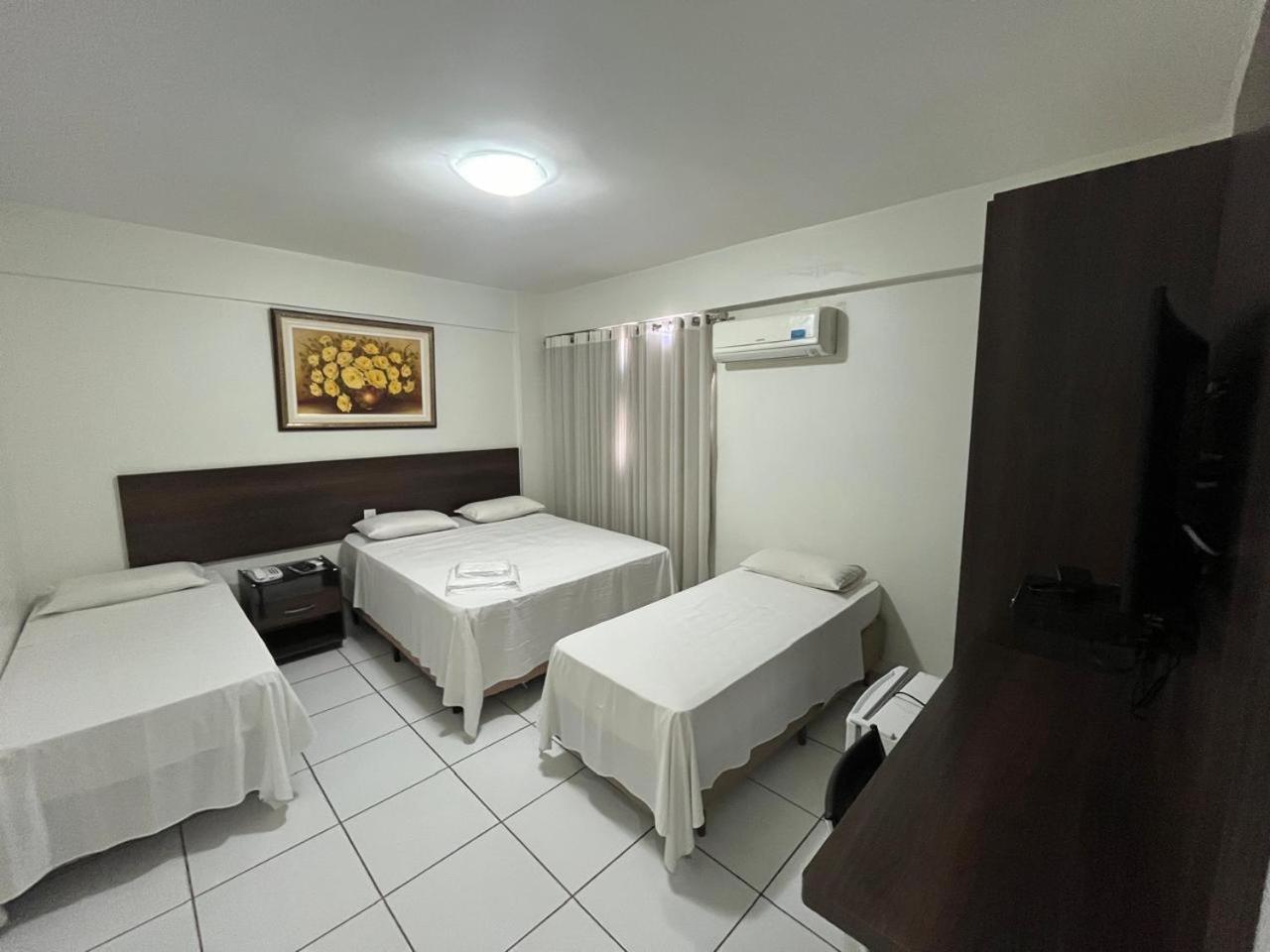 Rametta Hotel Montes Claros Exterior photo